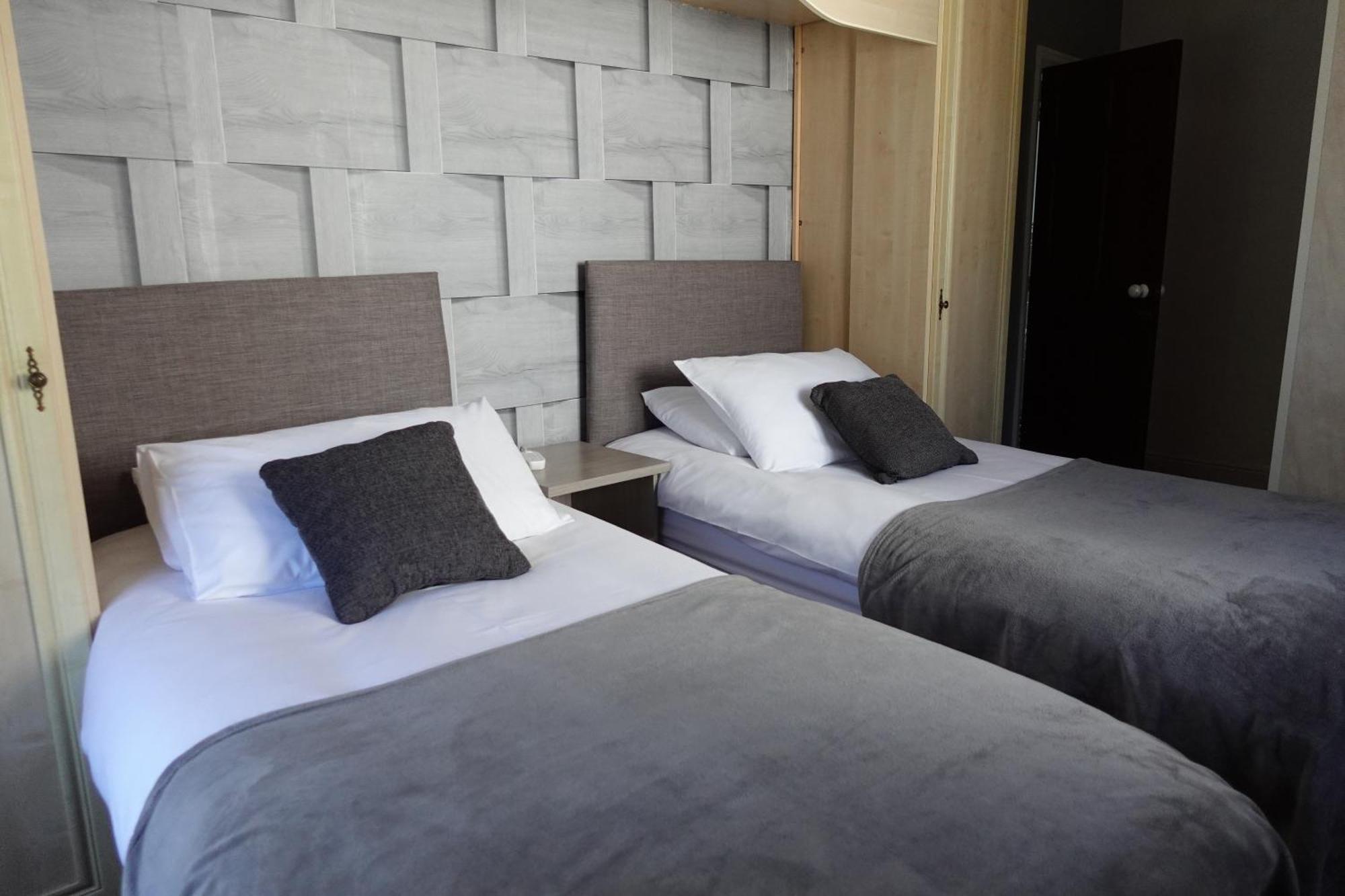 Huge 9 Bed Property Sleeps 17, Near Nec, City Centre, Hs2 Бірмінгем Екстер'єр фото